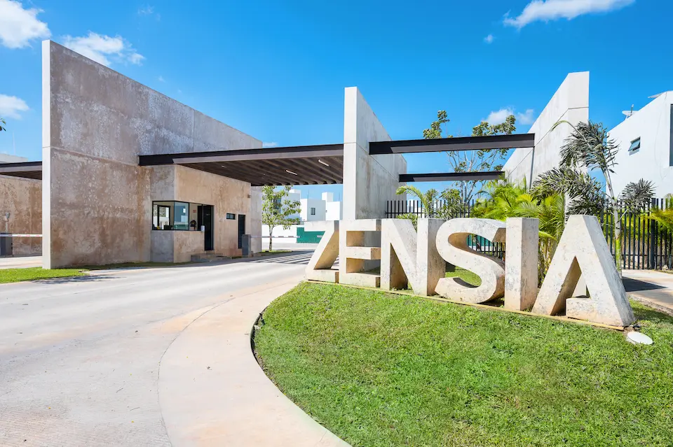 Zensia Acceso